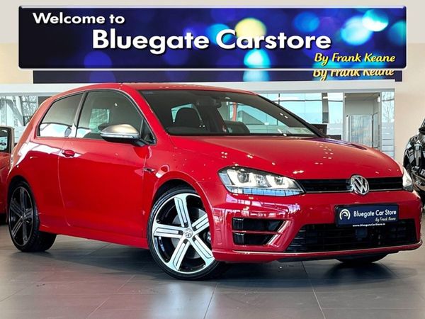 Volkswagen Golf Estate, Petrol, 2016, Red