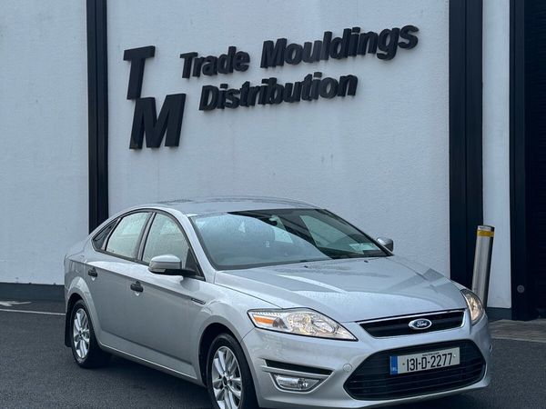 Ford Mondeo Hatchback, Diesel, 2013, Silver