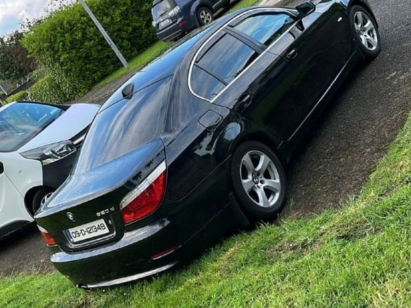 BMW 5-Series Saloon, Diesel, 2009, Black