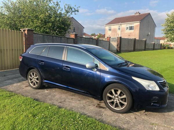 Toyota Avensis Estate, Diesel, 2011, Blue