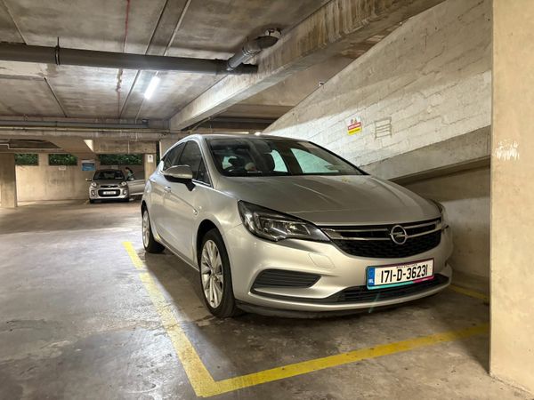 Opel Astra Hatchback, Petrol, 2017, Grey