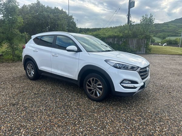 Hyundai Tucson SUV, Diesel, 2017, White