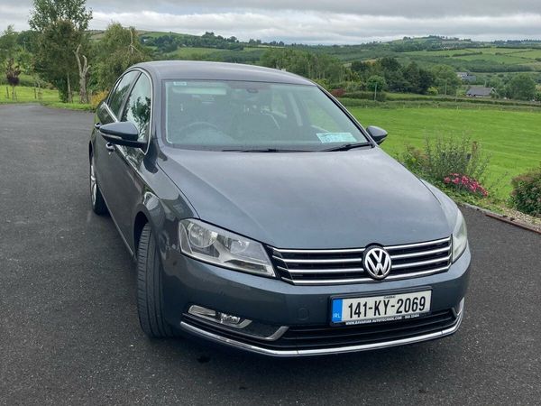 Volkswagen Passat Saloon, Diesel, 2014, Grey