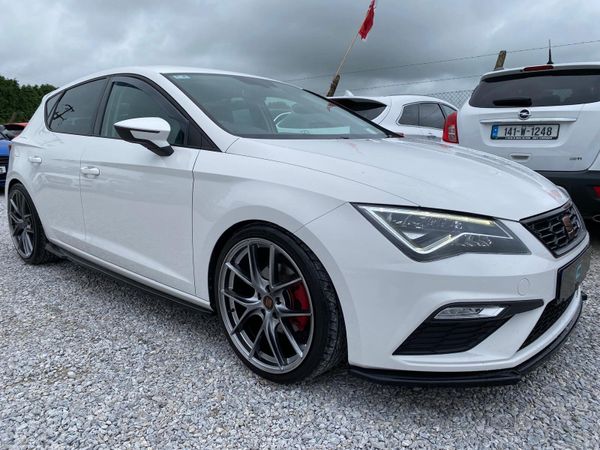 SEAT Leon Estate, Petrol, 2019, White