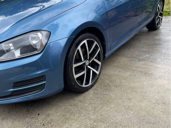 Volkswagen Golf Hatchback, Diesel, 2013, Blue