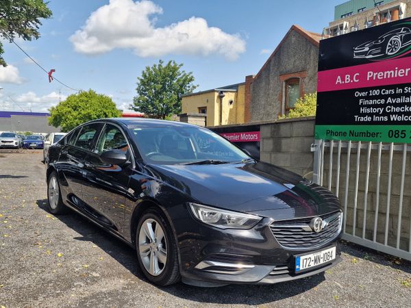 Opel Insignia Hatchback, Diesel, 2017, Black