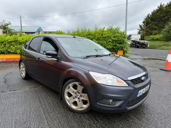 Ford Focus Hatchback, Diesel, 2010, Grey
