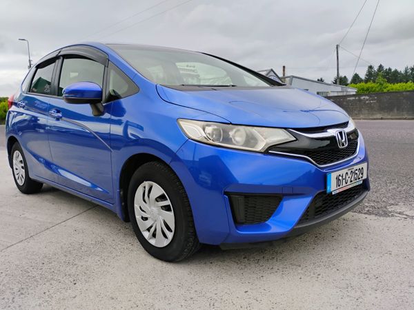 Honda Fit Hatchback, Petrol, 2016, Blue