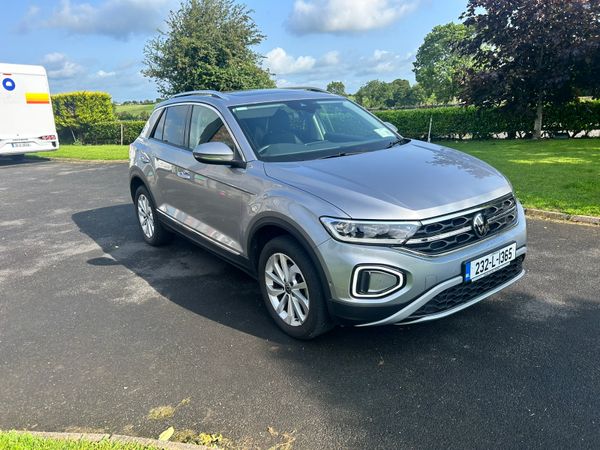 Volkswagen T-Roc SUV, Petrol, 2023, Grey