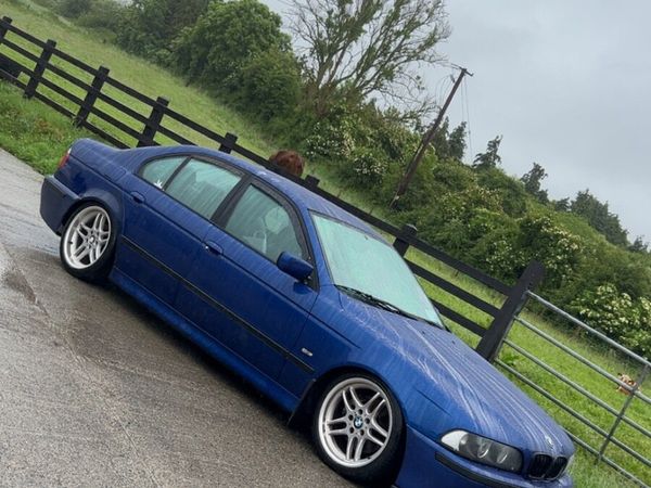 BMW 5-Series Saloon, Diesel, 2002, Blue