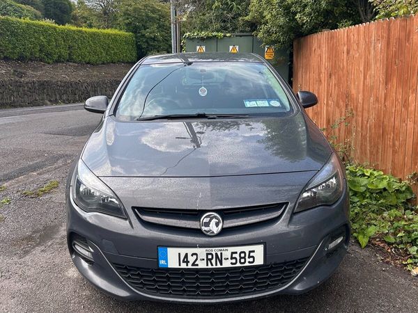 Vauxhall Astra Hatchback, Diesel, 2014, Grey