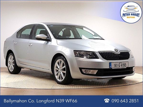 Skoda Octavia Hatchback, Diesel, 2014, Silver