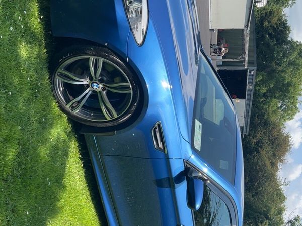 BMW M5 Saloon, Petrol, 2012, Blue