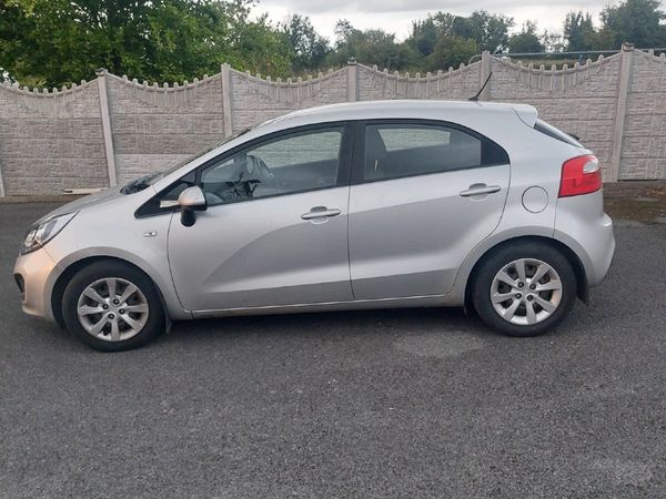 Kia Rio Hatchback, Diesel, 2014, Silver