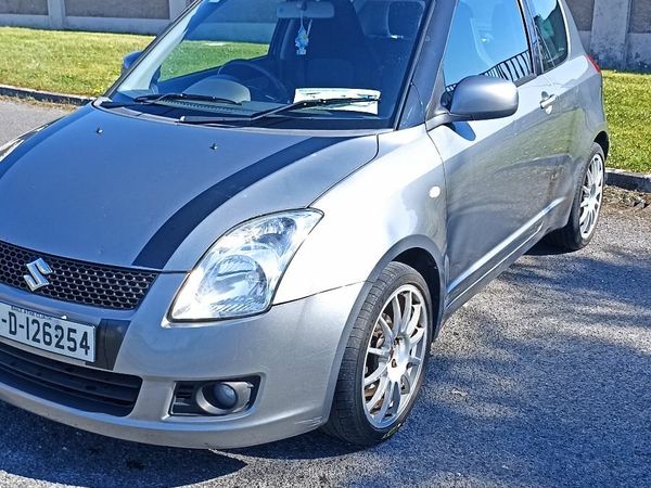 Suzuki Swift Hatchback, Petrol, 2009, Grey