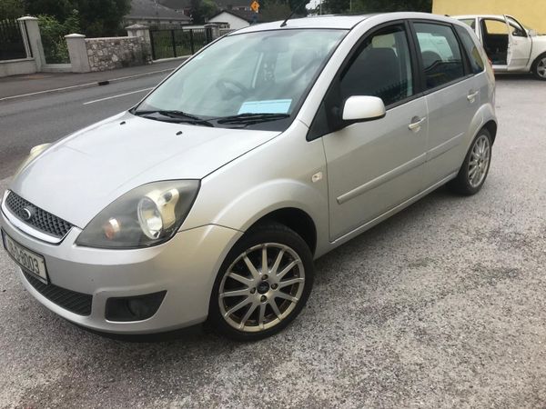 Ford Fiesta Hatchback, Petrol, 2008, Silver