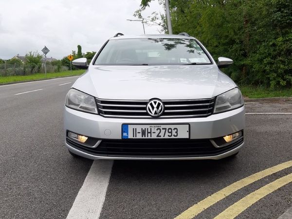 Volkswagen Passat Estate, Diesel, 2011, Silver