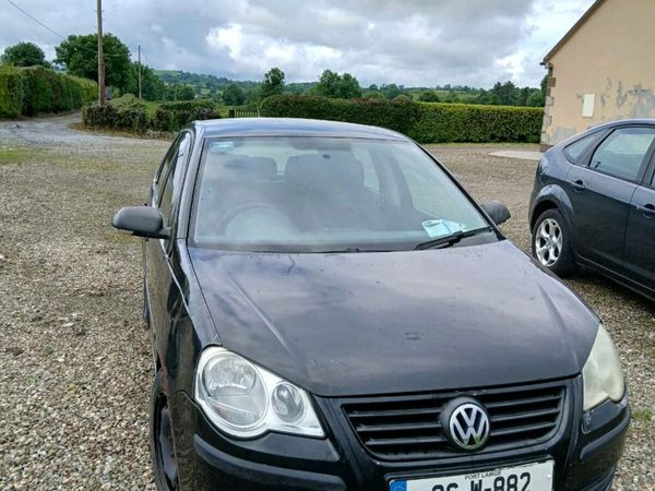 Volkswagen Polo Hatchback, Petrol, 2006, Black