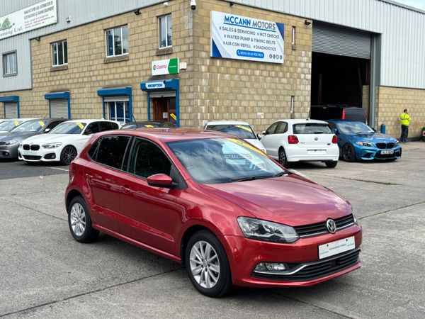 Volkswagen Polo Hatchback, Petrol, 2016, Red