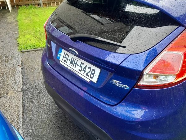 Ford Fiesta Hatchback, Petrol, 2015, Blue