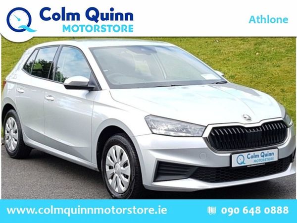 Skoda Fabia Hatchback, Petrol, 2023, Silver