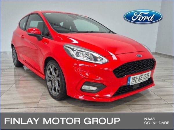 Ford Fiesta Hatchback, Petrol, 2019, Red
