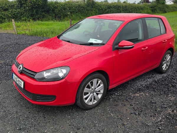 Volkswagen Golf Hatchback, Diesel, 2011, Red