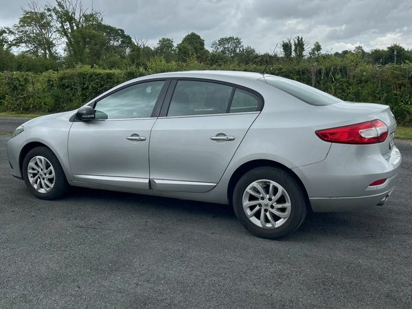 Renault Fluence Saloon, Diesel, 2016, Silver