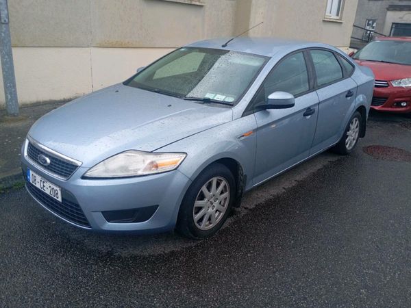 Ford Mondeo Saloon, Petrol, 2008, Blue