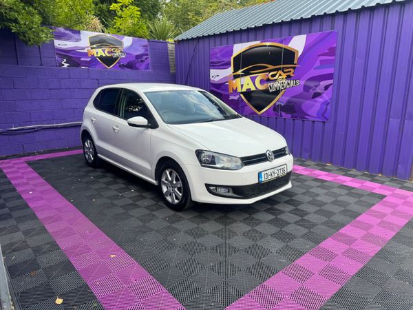 Volkswagen Polo Hatchback, Petrol, 2013, White