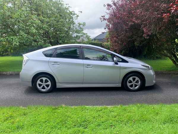 Toyota Prius Hatchback, Petrol Hybrid, 2014, Silver