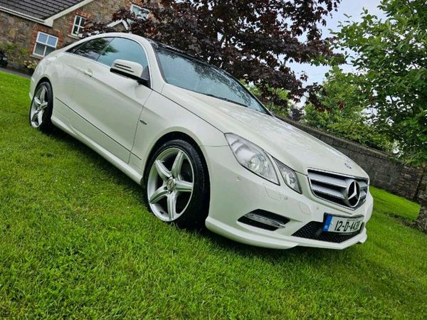 Mercedes-Benz E-Class Coupe, Diesel, 2012, White