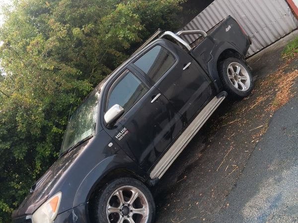 Toyota Hilux Crew Cab, Diesel, 2006, Black