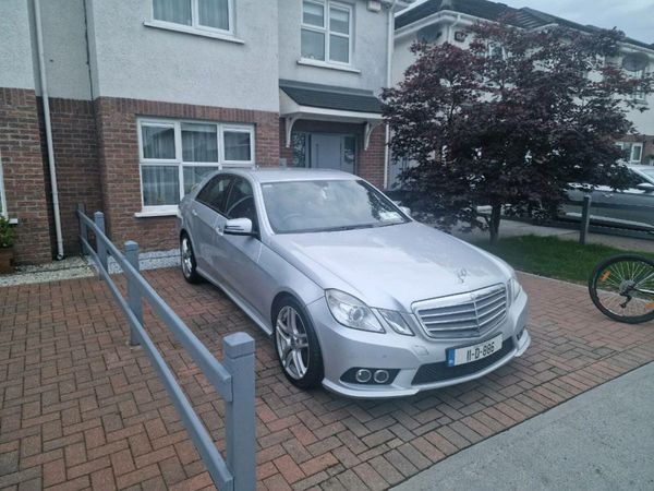 Mercedes-Benz E-Class Saloon, Diesel, 2011, Silver