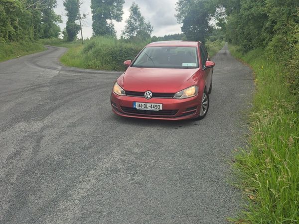 Volkswagen Golf Hatchback, Diesel, 2014, Red