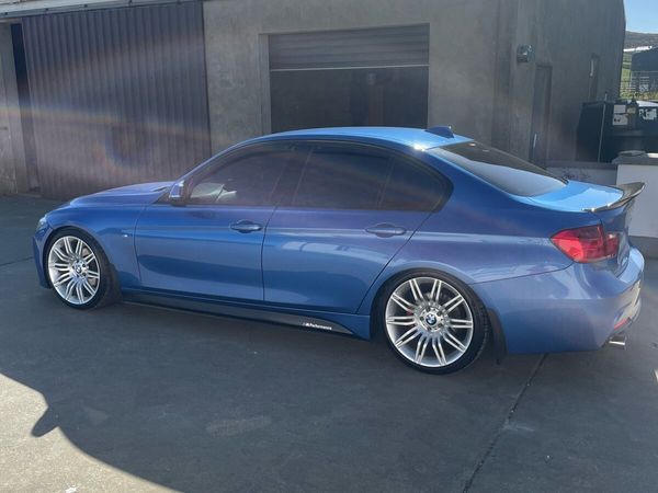 BMW 3-Series Saloon, Diesel, 2014, Blue