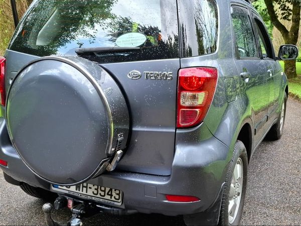 Daihatsu Terios SUV, Petrol, 2006, Grey