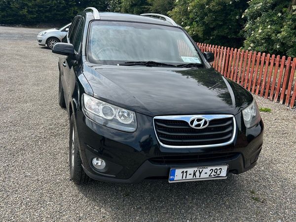 Hyundai Santa Fe SUV, Diesel, 2011, Black