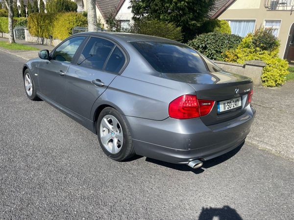 BMW 3-Series Saloon, Diesel, 2011, Grey
