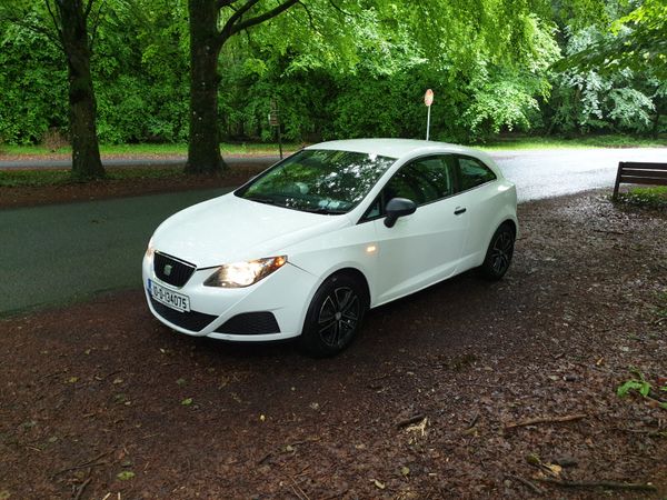 SEAT Ibiza Hatchback, Diesel, 2010, White