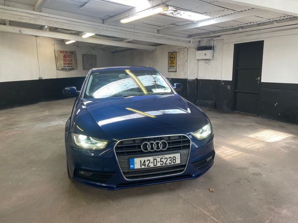 Audi A4 Saloon, Diesel, 2014, Blue