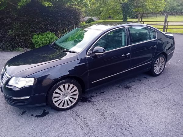 Volkswagen Passat Saloon, Diesel, 2010, Black