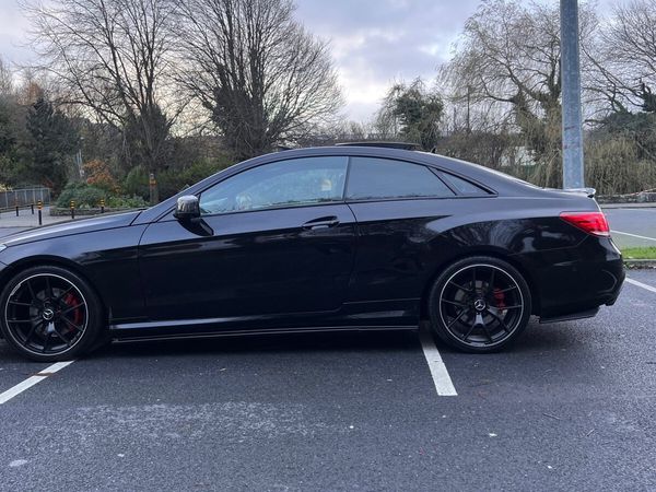 Mercedes-Benz E-Class Coupe, Diesel, 2013, Black