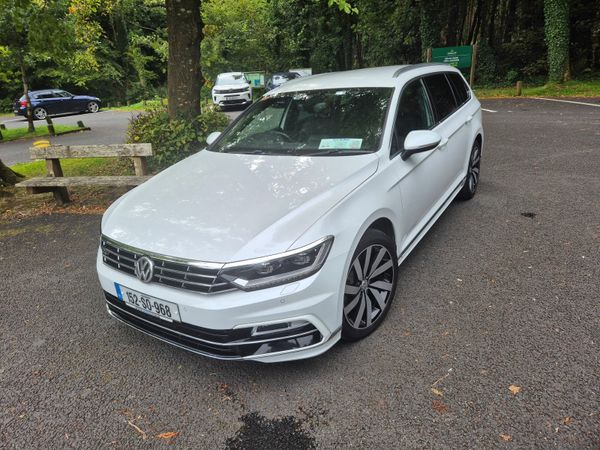 Volkswagen Passat Estate, Petrol, 2015, White