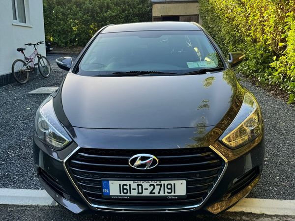 Hyundai i40 Saloon, Diesel, 2016, Brown