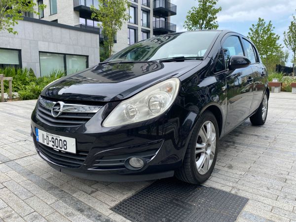 Opel Corsa Hatchback, Petrol, 2011, Black