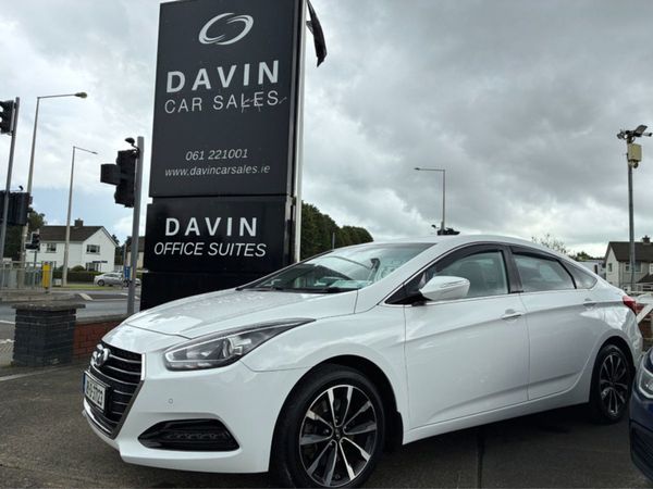 Hyundai i40 Saloon, Diesel, 2018, White