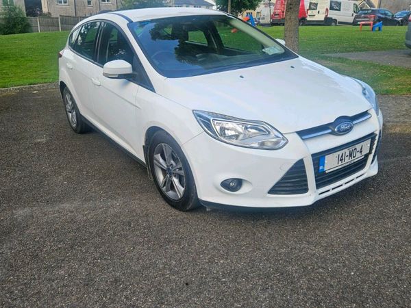 Ford Focus Hatchback, Diesel, 2014, White