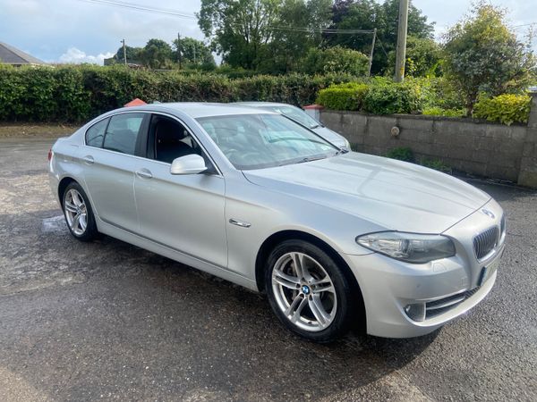 BMW 5-Series Saloon, Diesel, 2011, Silver