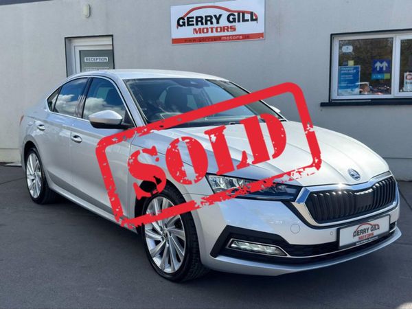 Skoda Octavia Saloon, Diesel, 2023, Grey